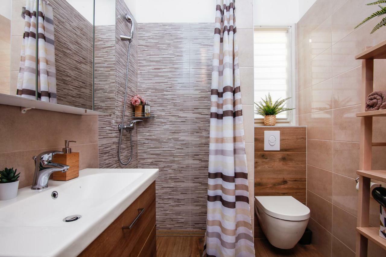 Apartment Kensi*** Pula Zewnętrze zdjęcie