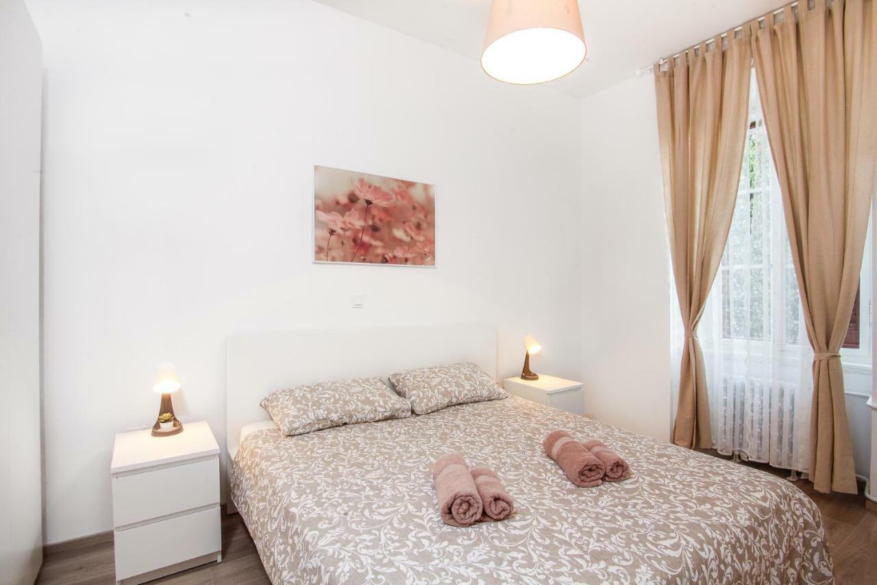 Apartment Kensi*** Pula Zewnętrze zdjęcie