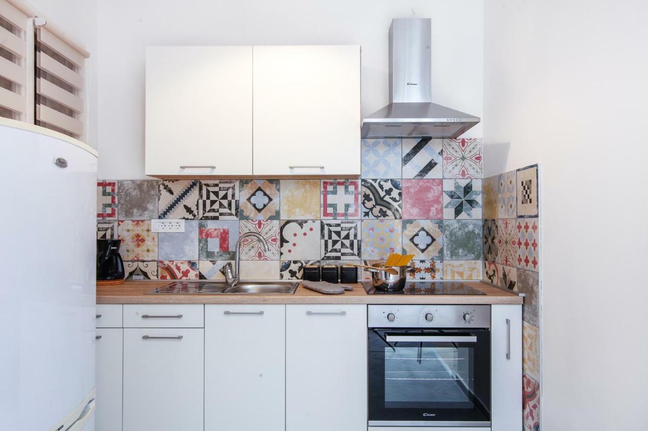 Apartment Kensi*** Pula Zewnętrze zdjęcie