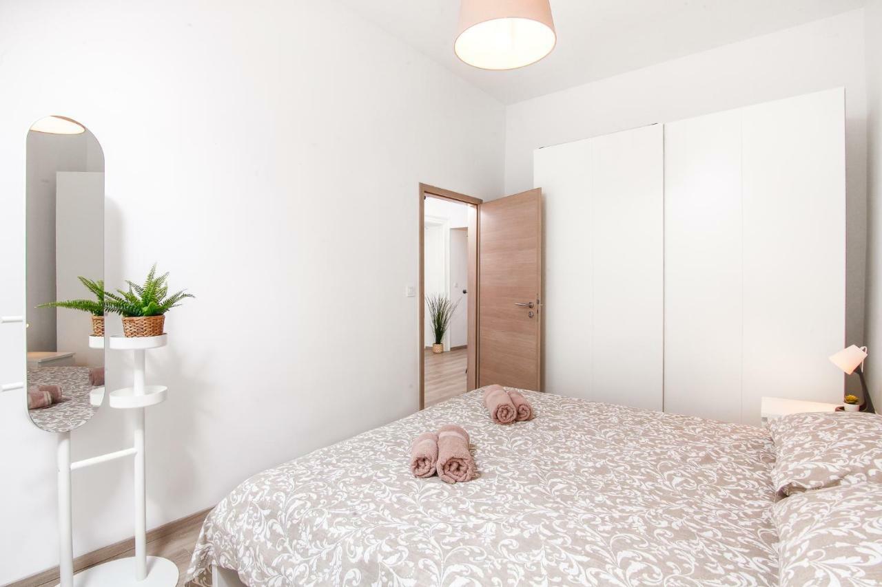 Apartment Kensi*** Pula Zewnętrze zdjęcie